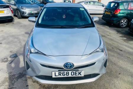Toyota Prius Hybrid (2018) for hire from Best Choice Hire